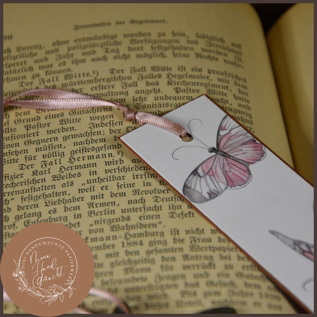 Lesen ist Träumen mit offenen Augen | Lesezeichen | Schmetterling | mit Anhänger