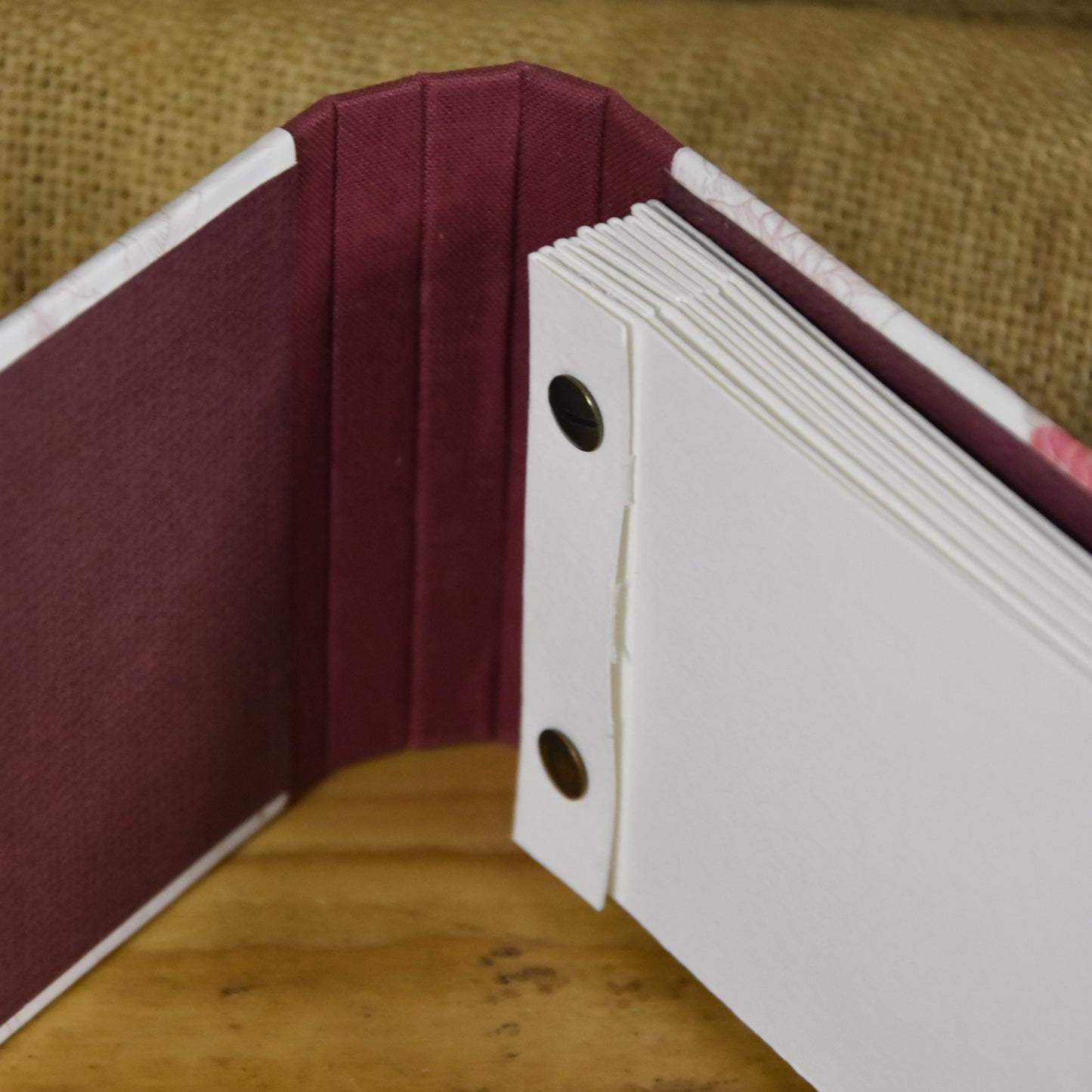 Dahliacover | Querformat | Buch | 26x9cm