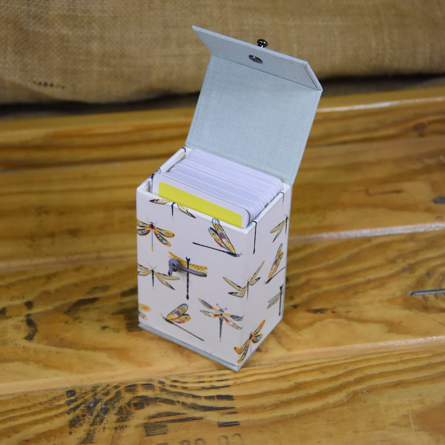 Libelle| Kartenspielbox | Schachtel | Hellbblau