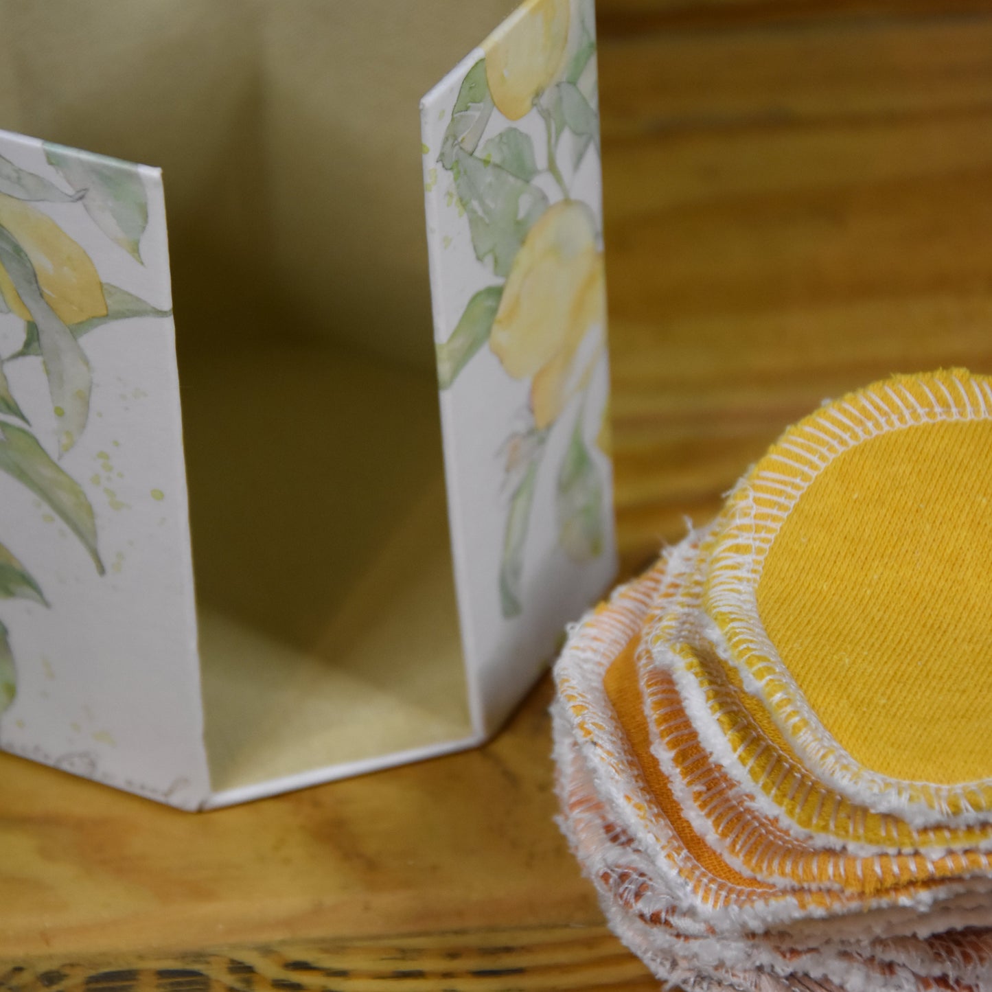 Abschminkpads-Aufbewahrungsbox | Schachtel | mit Abschminkpads | Zitrone