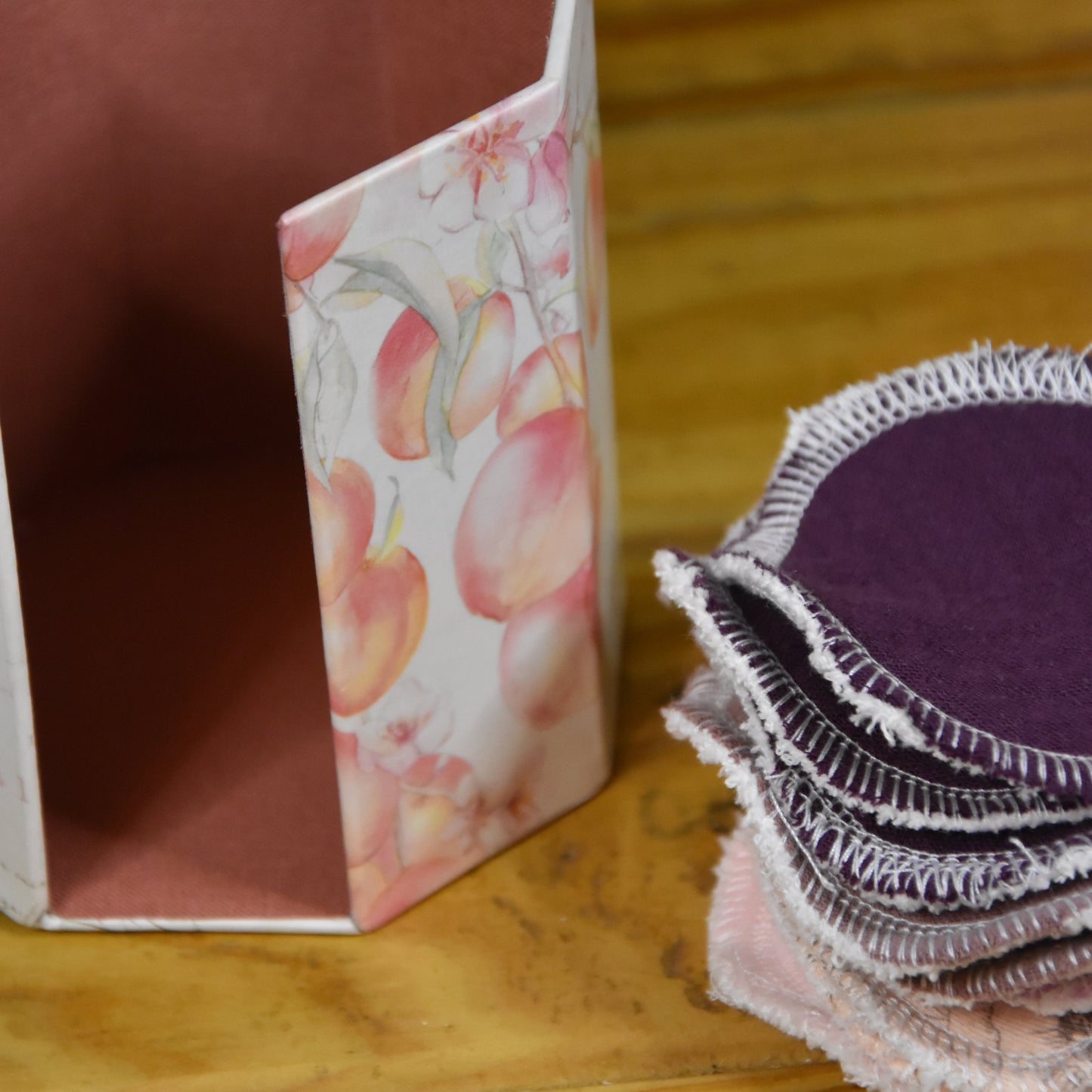 Abschminkpads-Aufbewahrungsbox | Schachtel | mit Abschminkpads | Pfirsich