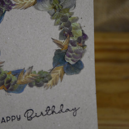 Happy Birthday | Postkarte | gepresste echte Blumen | Hortensie | Hopfenoregano | Uniola
